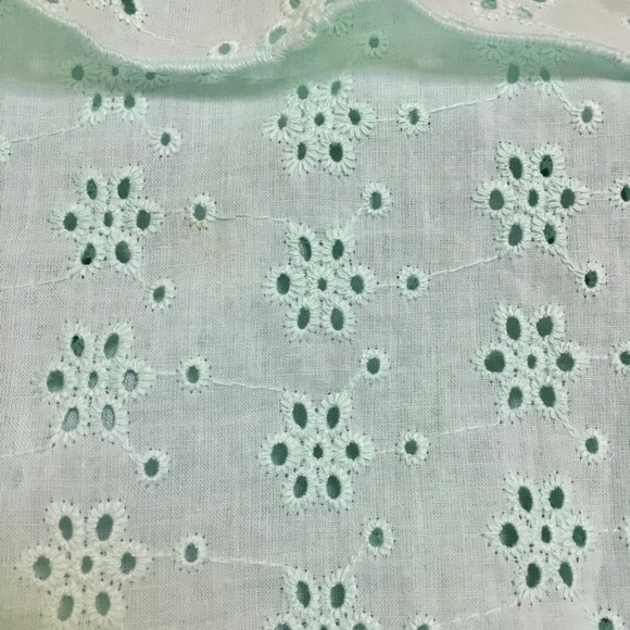 Charolette Russe Mint Flower Top - Picture 6 of 7